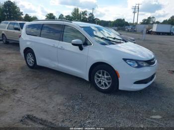  Salvage Chrysler Voyager