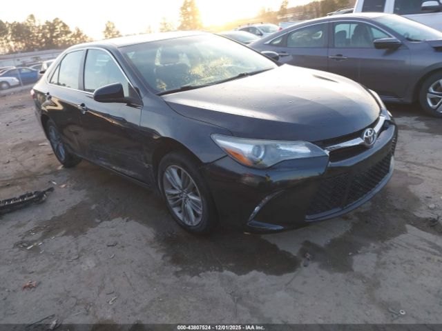 Toyota Camry Se Image 1