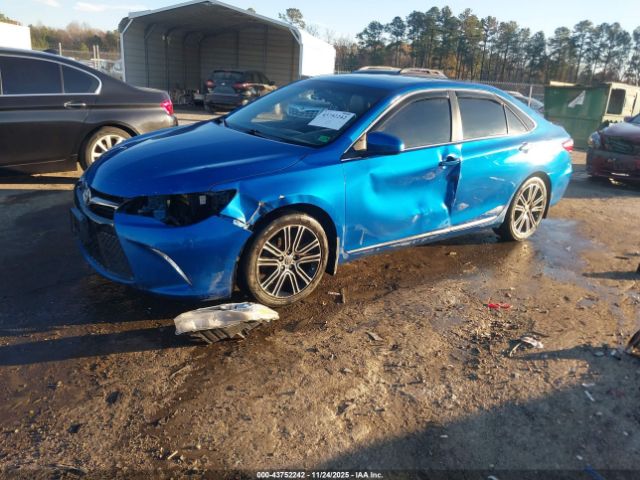 Toyota Camry Se Image 3