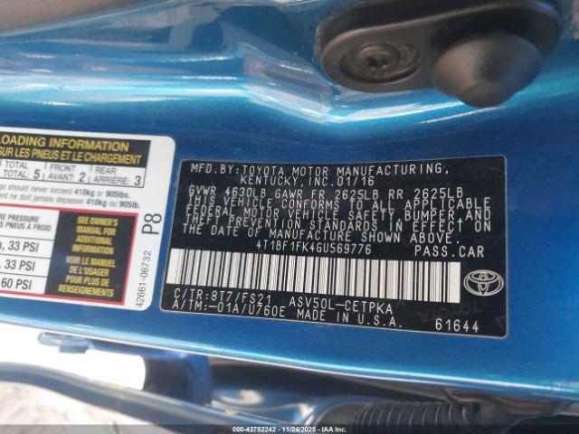 Toyota Camry Se Image 5