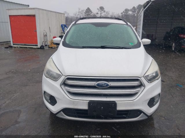 Ford Escape Se Image 4