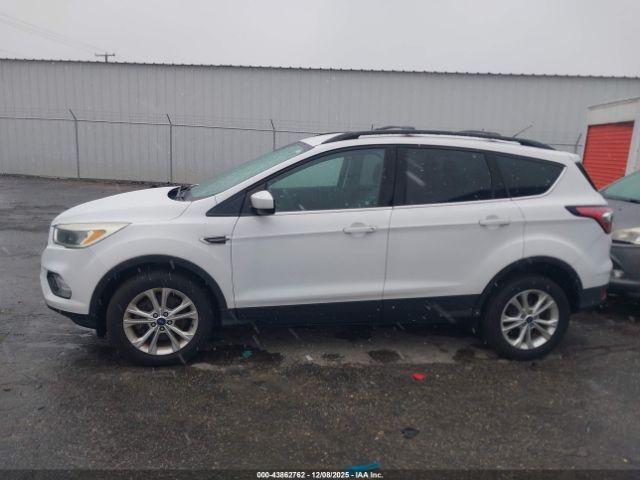 Ford Escape Se Image 3