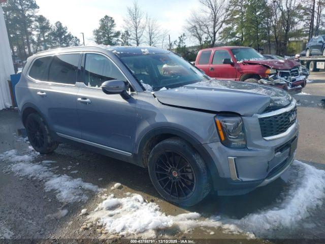  Salvage Kia Telluride