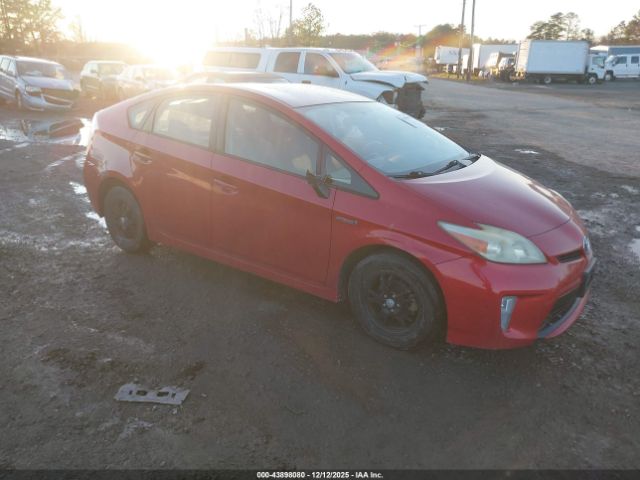 Toyota Prius Two Image 1