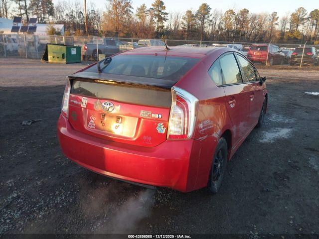 Toyota Prius Two Image 4