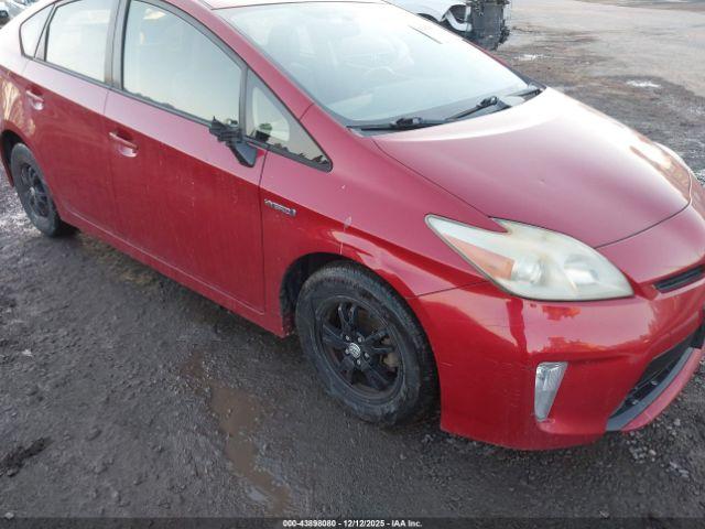 Toyota Prius Two Image 6