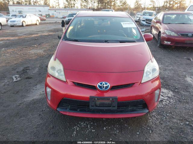 Toyota Prius Two Image 5