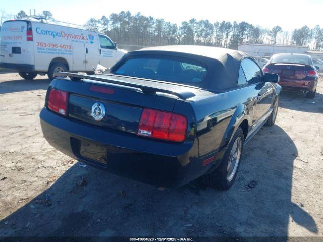 Ford Mustang V6 Image 12