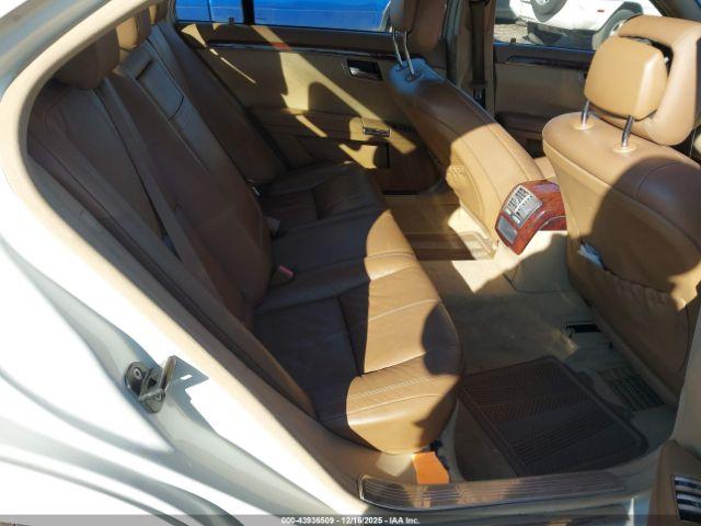 Mercedes-Benz S-Class 4matic Image 7