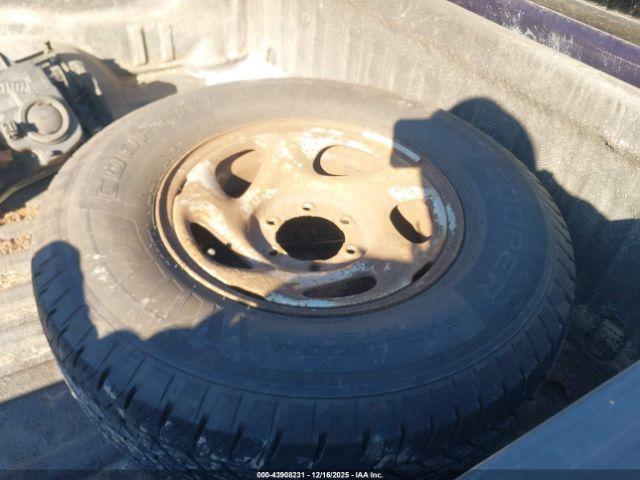 Toyota Tundra Sr5 V8 Image 6