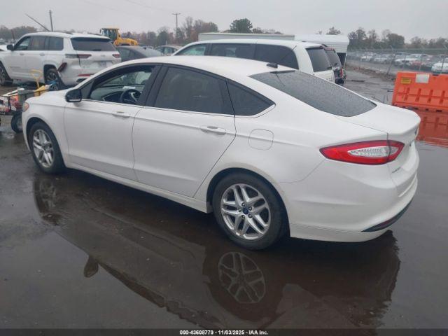 Ford Fusion Se Image 5