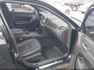 Chrysler 300 Limited Image 11