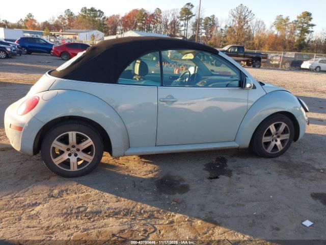 Volkswagen Beetle 2.5 Image 11