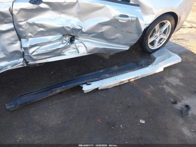 Chevrolet Camaro 1lt Image 11