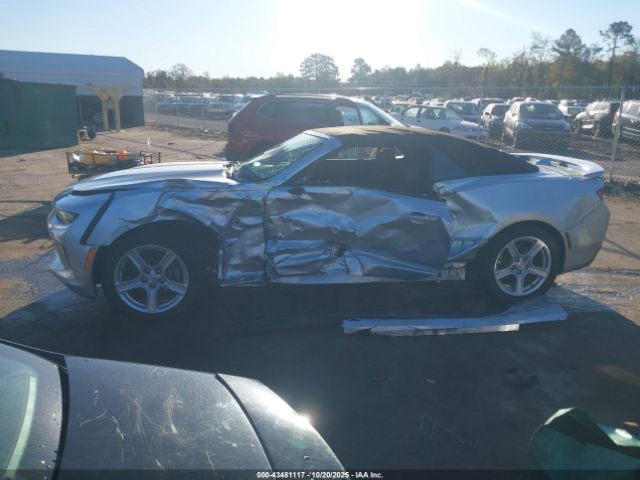 Chevrolet Camaro 1lt Image 12