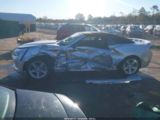 Chevrolet Camaro 1lt Image 12