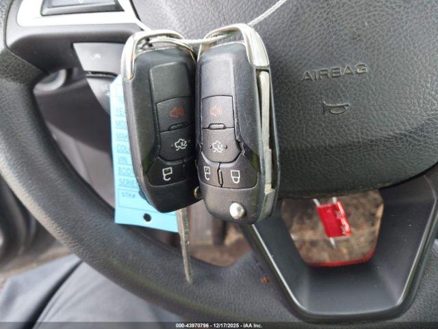 Ford Fusion Se Image 9