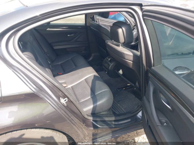 BMW 5 Series Image 5