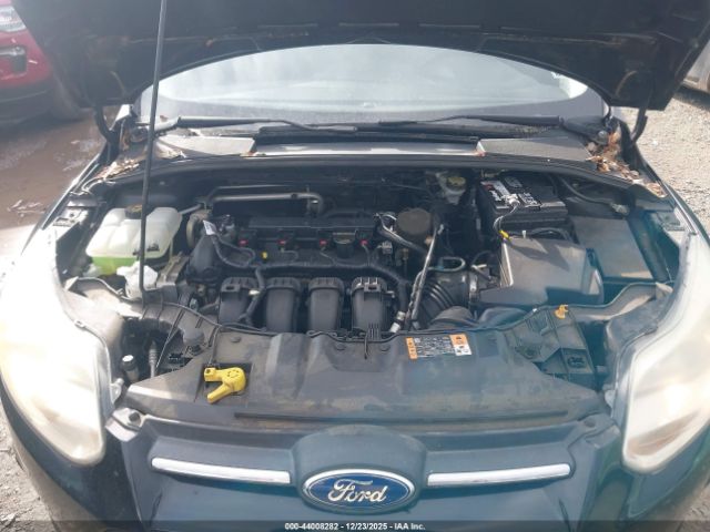 Ford Focus Se Image 6