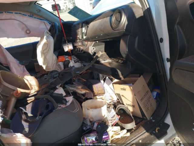 Toyota Tacoma Sr Image 15