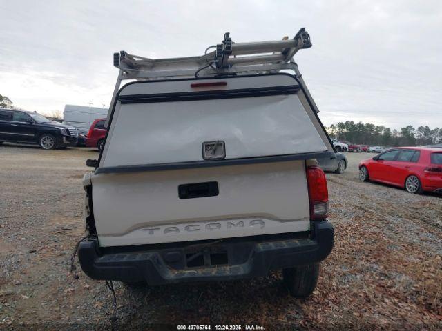 Toyota Tacoma Sr Image 4