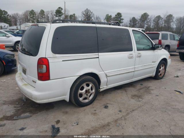 Oldsmobile Silhouette Premiere Image 11