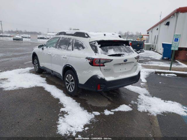 Subaru Outback Premium Image 5