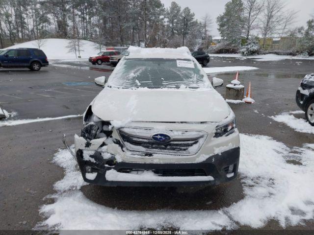 Subaru Outback Premium Image 16