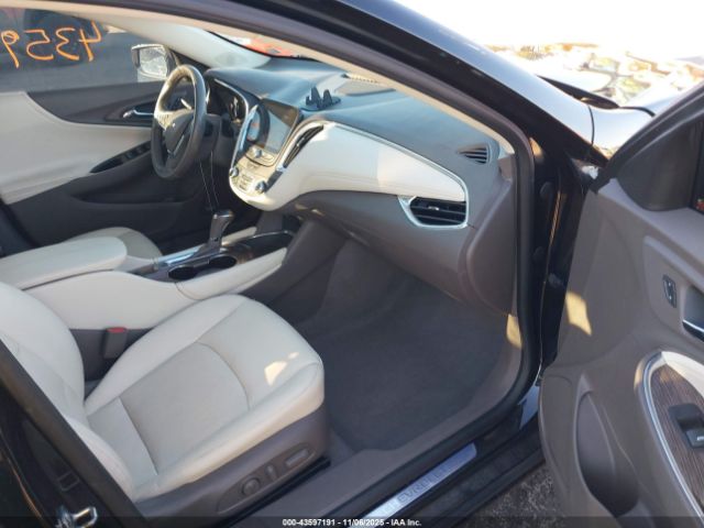 Chevrolet Malibu Premier Image 4