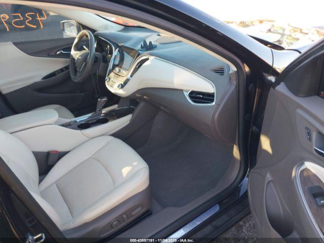 Chevrolet Malibu Premier Image 4