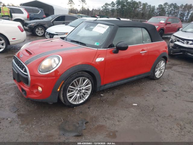 MINI Convertible Cooper S Image 10