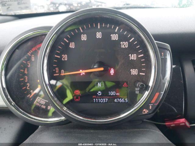 MINI Convertible Cooper S Image 17