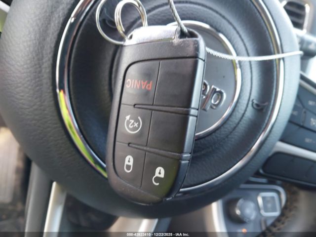 Jeep Compass Latitude 4x4 Image 14