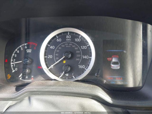 Toyota Corolla Le Image 6