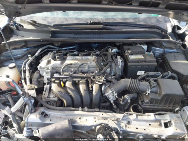 Toyota Corolla Le Image 5