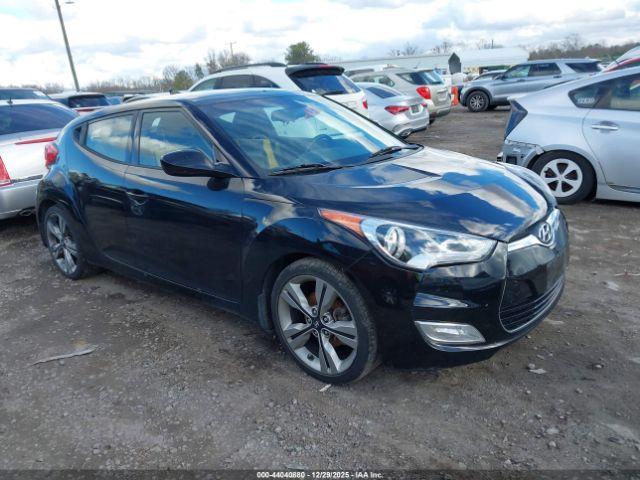  Salvage Hyundai VELOSTER