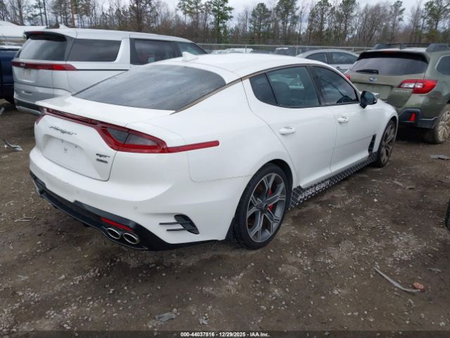 Kia Stinger Gt Image 9