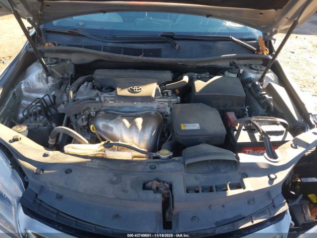 Toyota Camry Se Image 15