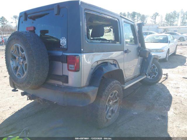 Jeep Wrangler Rubicon Image 16