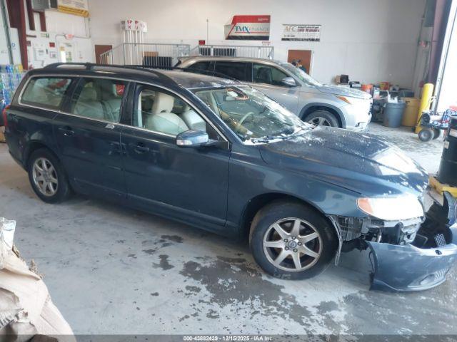  Salvage Volvo V70