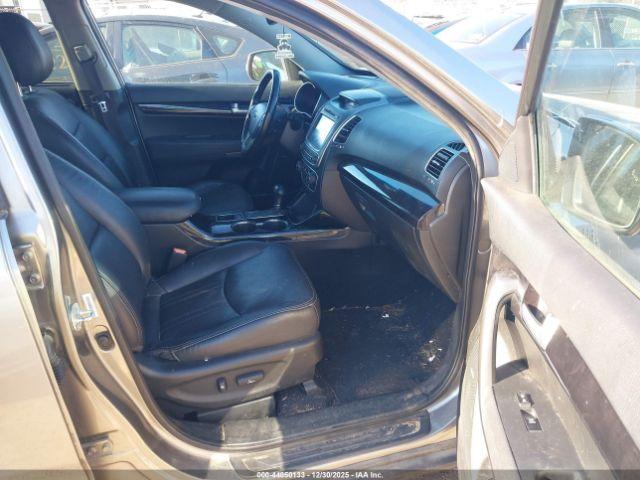 Kia Sorento Ex V6 Image 2