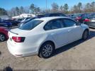 Volkswagen Jetta 1.8t Se Image 12