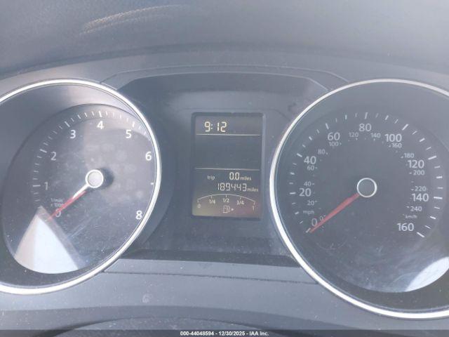 Volkswagen Jetta 1.8t Se Image 3