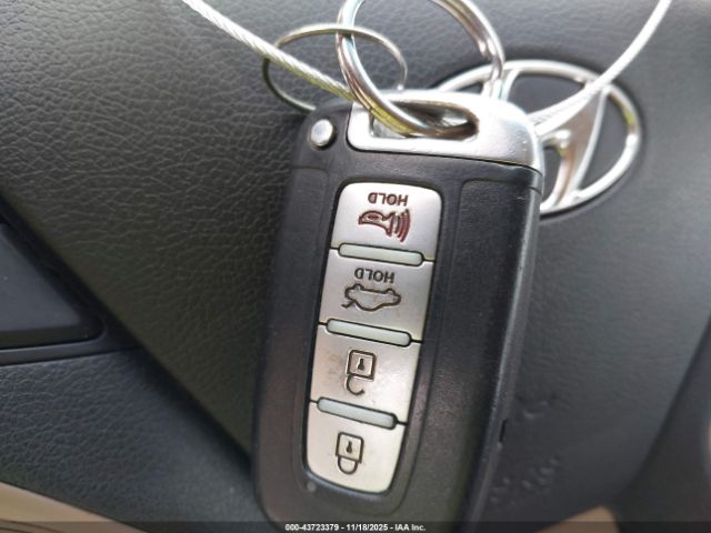 Hyundai SONATA Limited Image 13