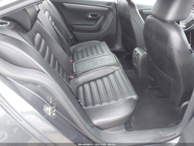 Volkswagen CC Sport Image 10