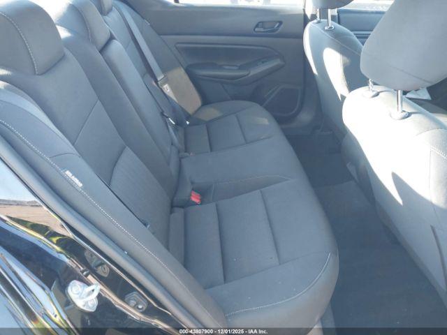 Nissan Altima S Fwd Image 10