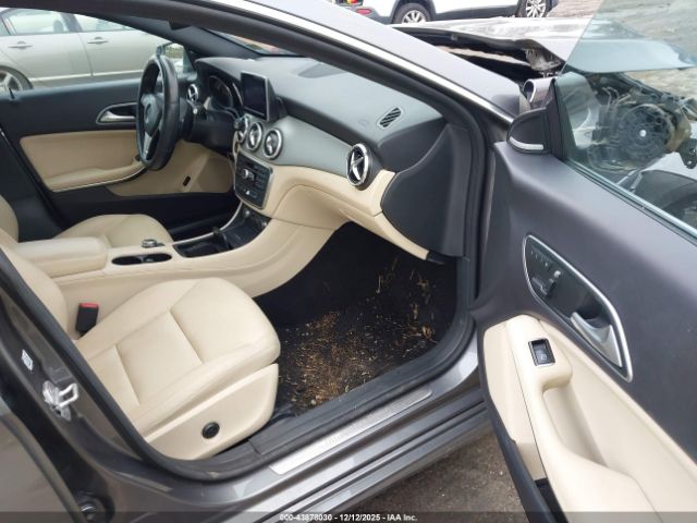 Mercedes-Benz Cla-class Image 3