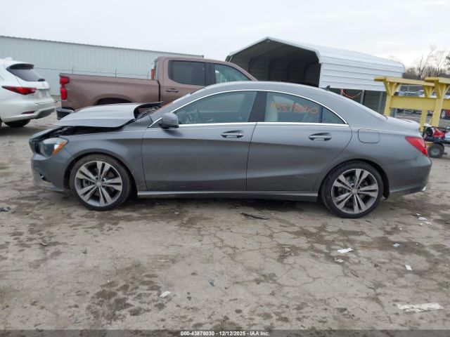 Mercedes-Benz Cla-class Image 12