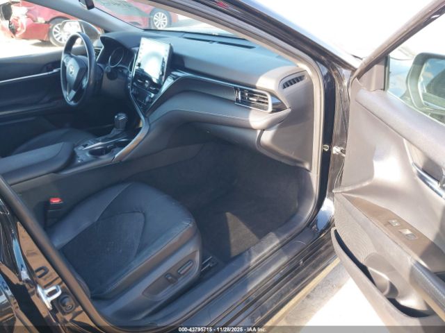 Toyota Camry Xse Awd Image 13