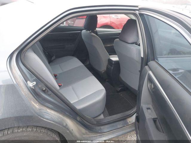 Toyota Corolla L Image 7